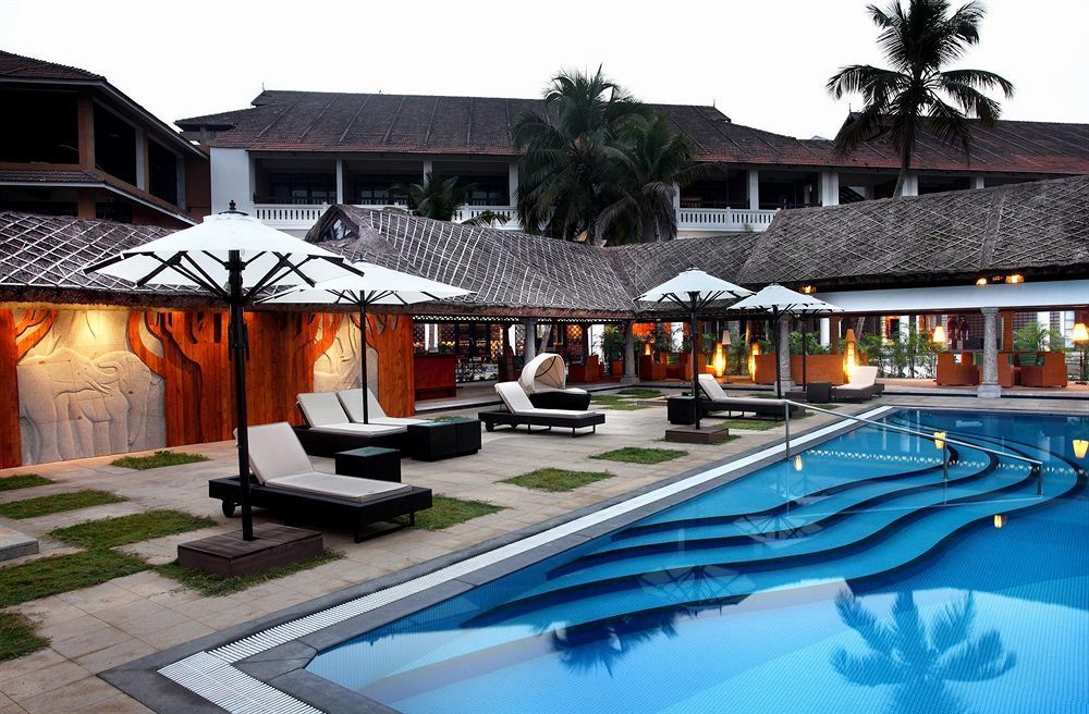 Vasundhara Sarovar Premiere Alappuzha Exterior foto