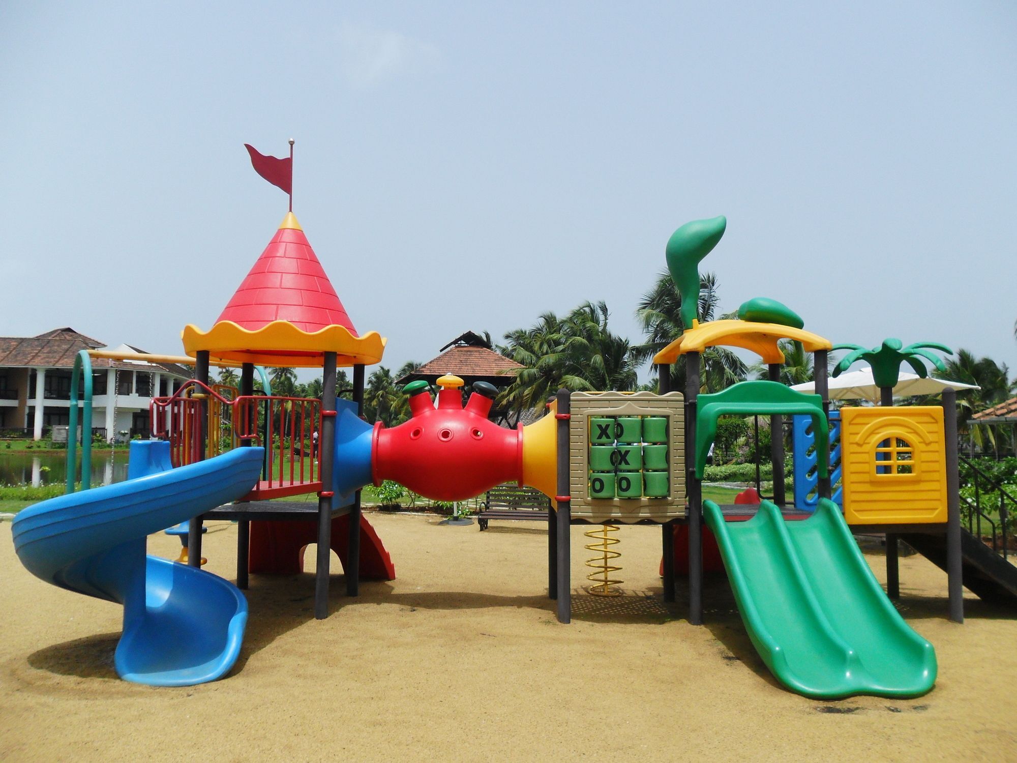 Vasundhara Sarovar Premiere Alappuzha Exterior foto